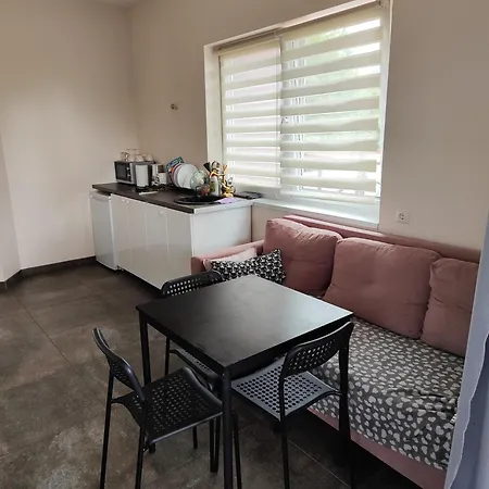 Jacuzzi Rr Terrace Apartment *
